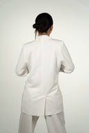 Ref.112-1: Blazer Elegante Cruzado – Hueso