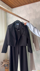 Ref. 074: Suit - Blazer corto y Pantalón recto – negro