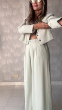 Ref. 074: Suit - Blazer corto y Pantalón recto – verde manzana