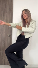 Ref. 074-1: Blazer corto – verde manzana