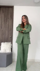 Ref. 067-1: Suit formal pantalón y blazer semiceñido – verde salvia