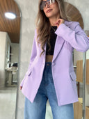 Ref. 067-2: Blazer elegante semiceñido – lila