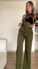 Ref. 081-1: Pantalón clásico semicampana – Verde militar
