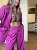 Ref.099: Suit - Blazer Elegante y pantalón clásico recto- Magenta